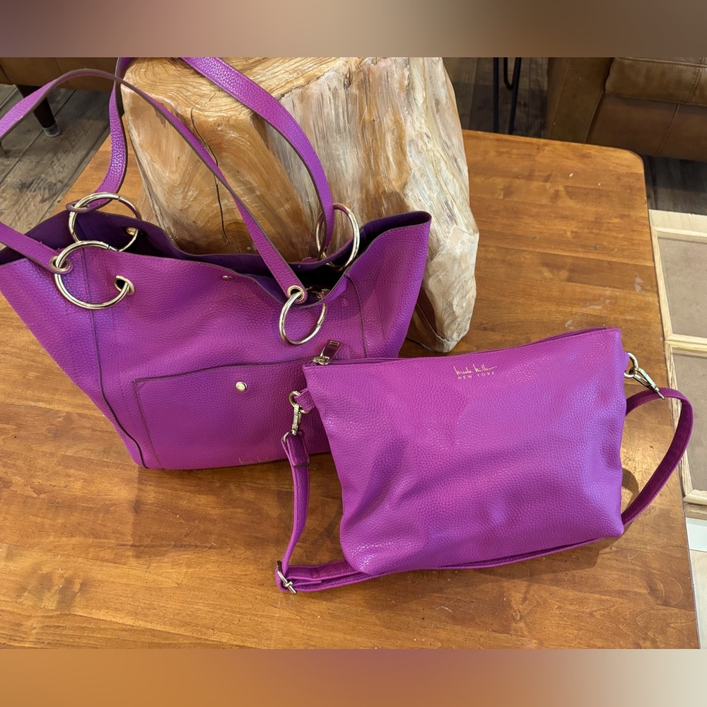 Nicole Miller NEW YORK bags
